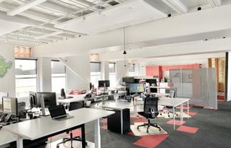 Character Office Ponsonby Pearler 