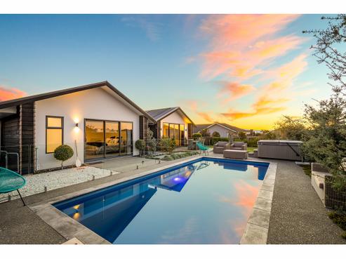 5 Childs Way, Richmond