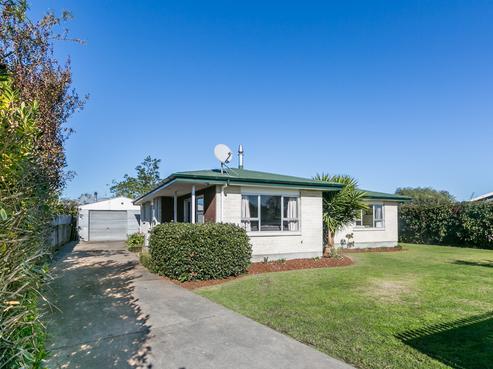 9 Valerie Street, Clive