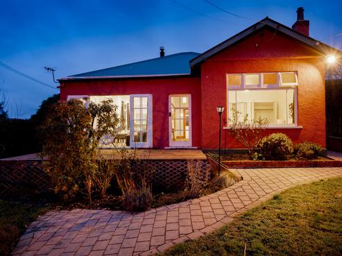 21 Crosby Street, Mornington