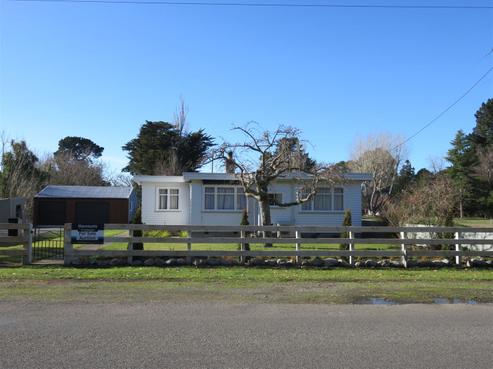 16 Golf Links Road, Ashley