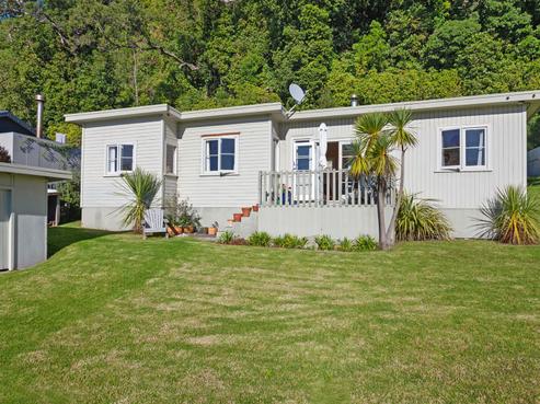 144 Pohutukawa Avenue, Ohope
