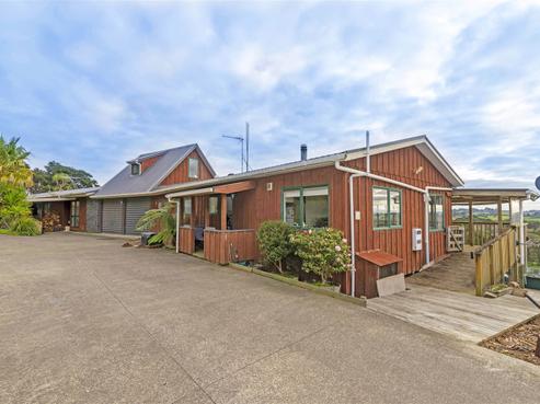 296 Amreins Road, Taupaki