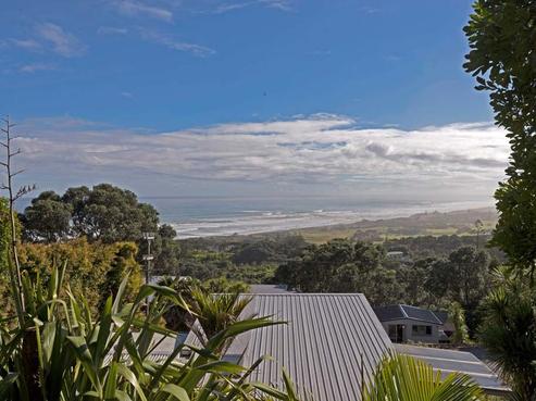 71 Domain Crescent, Muriwai