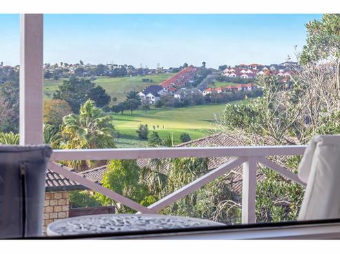 8 Castaway Place, Gulf Harbour