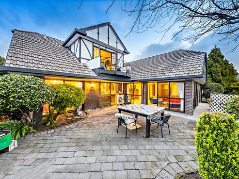 6 Chica Place, Conifer Grove