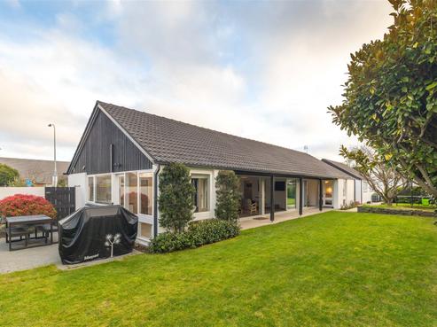 2 Rutherglen Avenue, Ilam