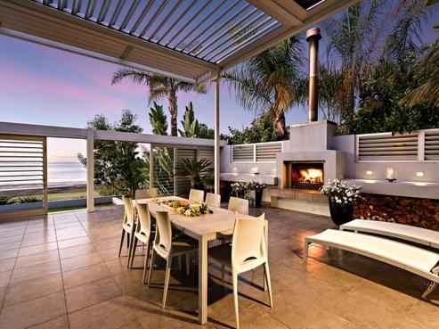 11 Highland Lass Place, Langs Beach