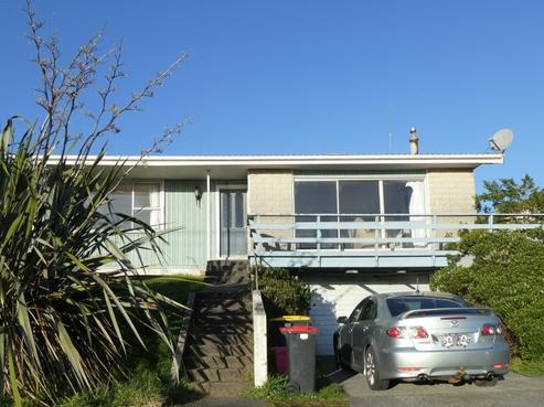 325 Main South Road, Paroa