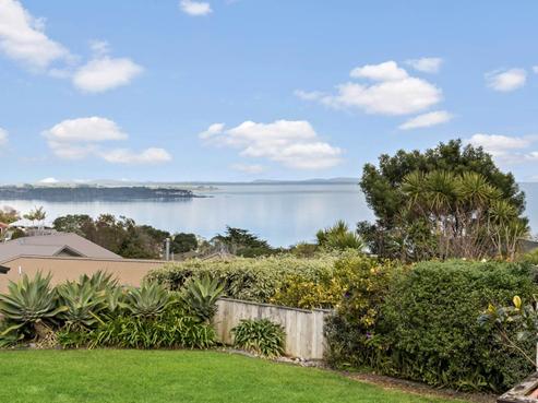 101 Halsey Drive, Lynfield