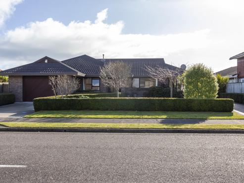 69 Cedar Drive, Paraparaumu Beach