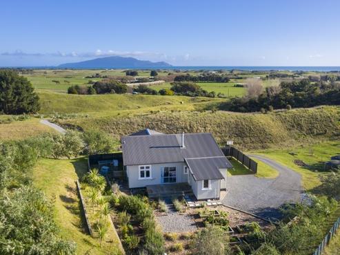 93A Pukenamu Road, Te Horo