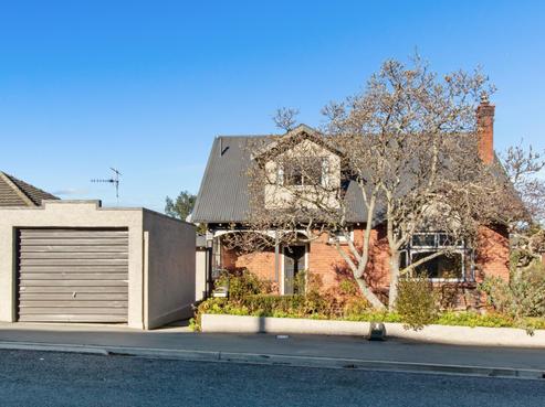 2A Cameron Street, Seaview