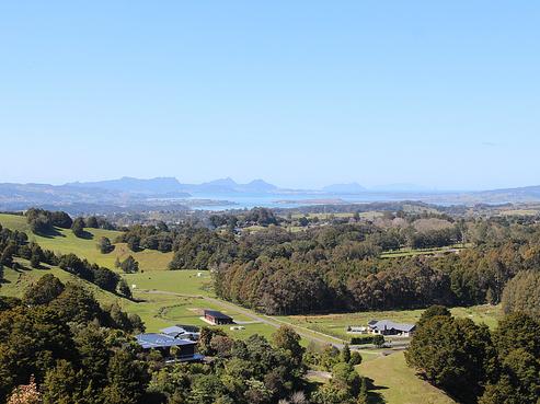 135 Golf Harbour Drive, Maunu