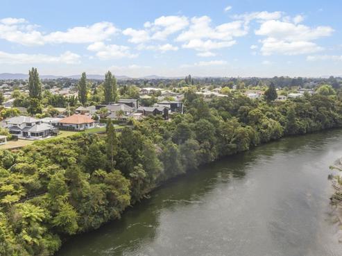 16 Minchin Crescent, Saint Andrews