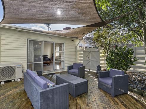 2/3 Winifred Avenue, Bayview
