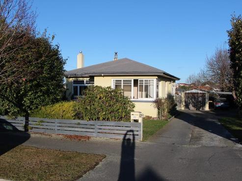12 Andrew Street, Marchwiel