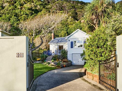 341 Muritai Road, Eastbourne