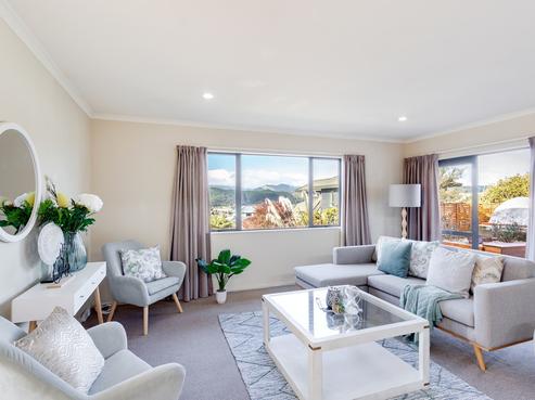 12A Riverstone Drive, Riverstone Terraces
