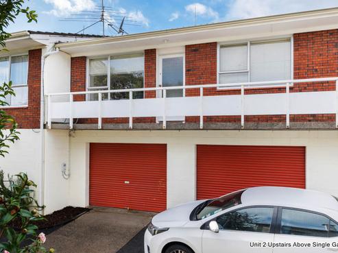 2/271 Balmoral Road, Sandringham