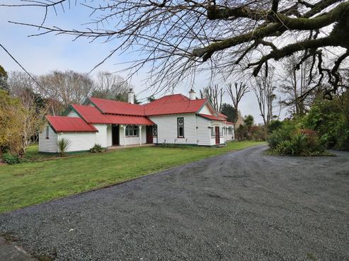 22 Retreat Road, Myross Bush