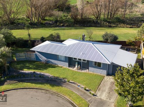 16 Sandstrom Grove, Feilding