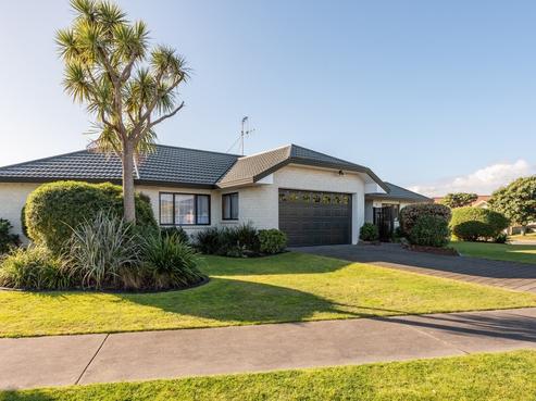 19 Kotuku Drive, Paraparaumu Beach
