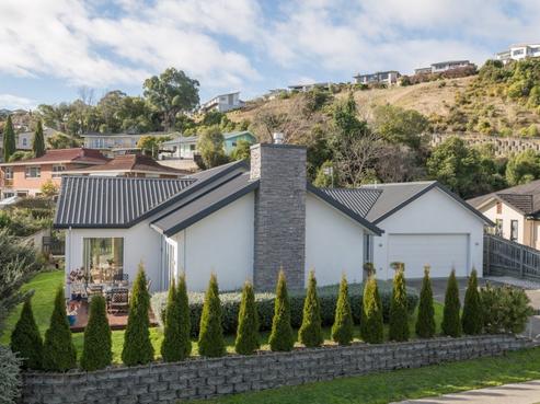 13 Highview Drive, Wakatu
