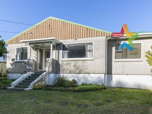 32 Sunshine Avenue, Karori