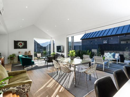 8 Fife Court, Jacks Point