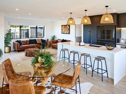 39 Meadowbank Drive, Belmont