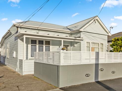 46 Queen Street, Petone