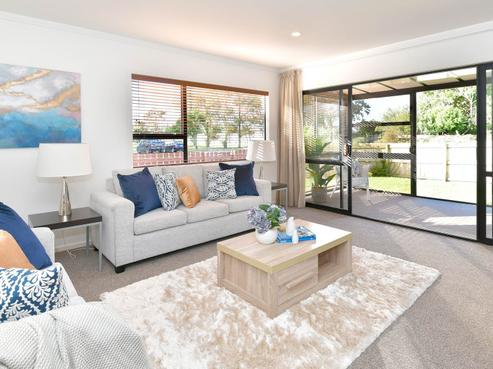 2/85 Florence Avenue, Orewa