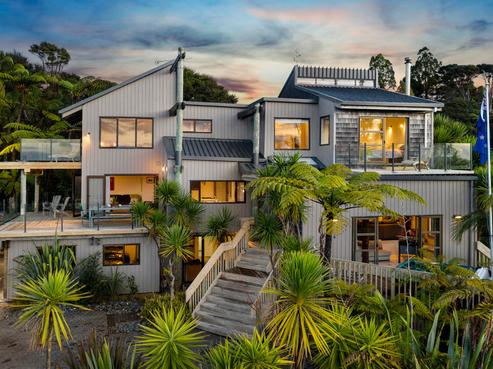204 Parker Road, Oratia