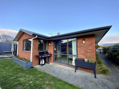 6 Dipton Street, Kingswell
