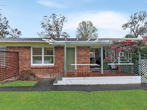 1/53 Ayton Drive, Totara Vale
