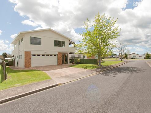 2 Endeavour Close, Whitianga