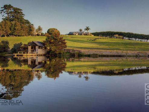 836 Ridge Road, Riverhead