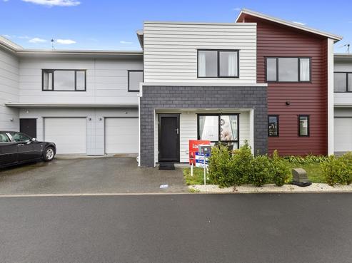 8 Rebekah Crescent, Flagstaff