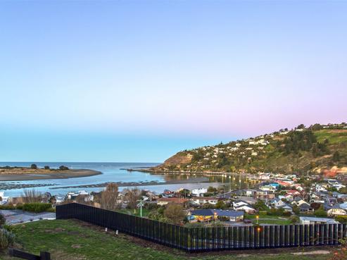 20 Cave Terrace, Redcliffs