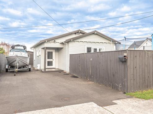 8 Stark Street, Durie Hill