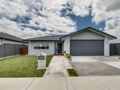 60 Eriksen Road, Te Awa