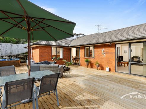 12 Carol Lee Place, Albany Heights