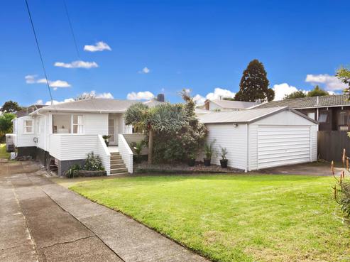 1 Edgerton Road, Te Atatu Peninsula