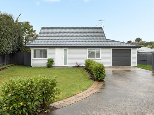 5A Aaron Place, Brookfield