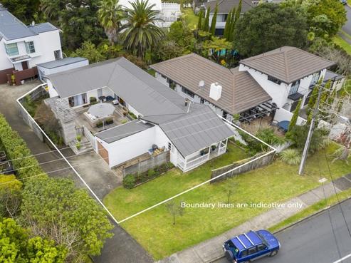 21 Lyons Avenue, Murrays Bay