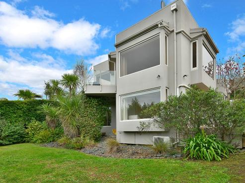 56A Parr Terrace, Castor Bay