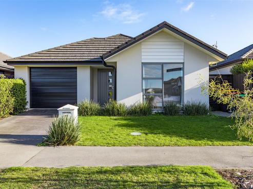 17 Limbrick Crescent, Wigram