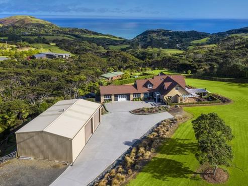 563 Oaia Road, Muriwai