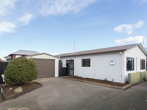1/64 Bayswater Crescent, Bromley